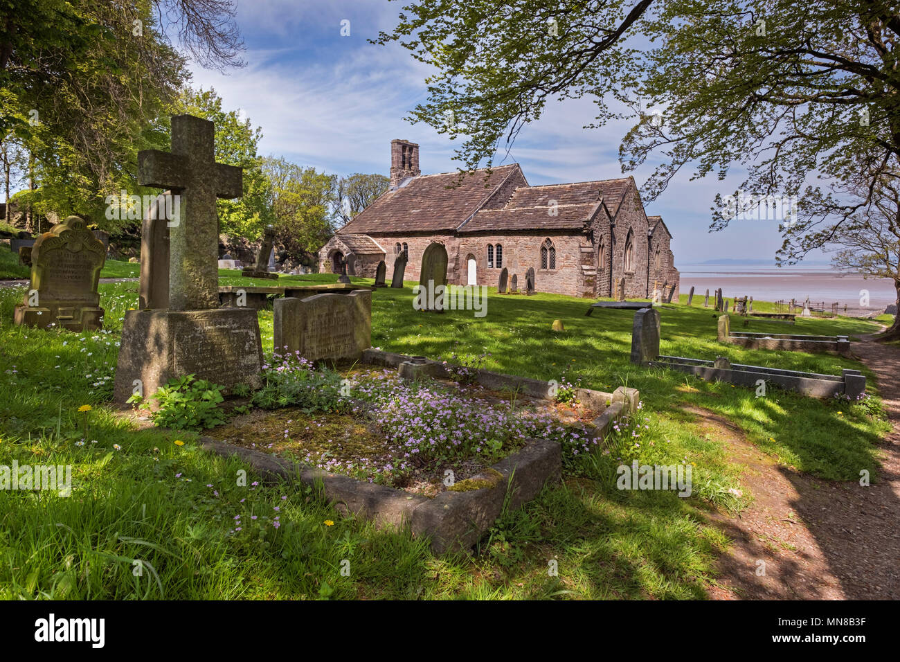 St. Peter's Kirche, Heysham Dorf, Morecambe Bay, Lancashire, Großbritannien Stockfoto