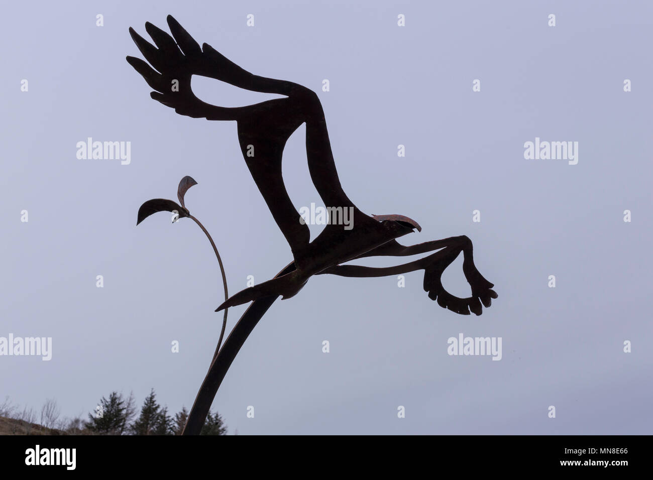 Red Kite Skulptur Nant yr Arian Stockfoto