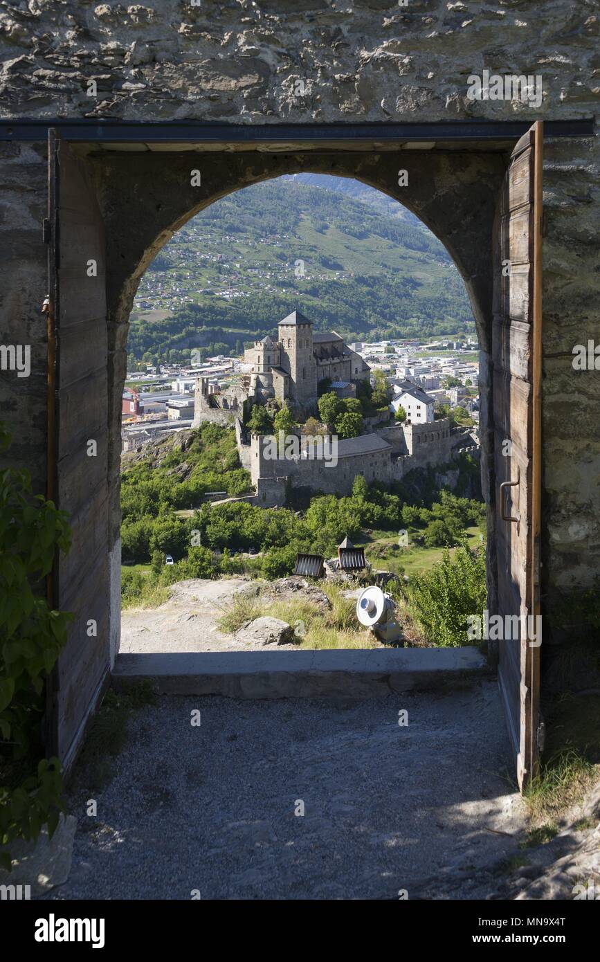 Schweiz Wallis Sitten Sion Notre-Dame de Valère - 5 Mai 2017 | Verwendung weltweit Stockfoto