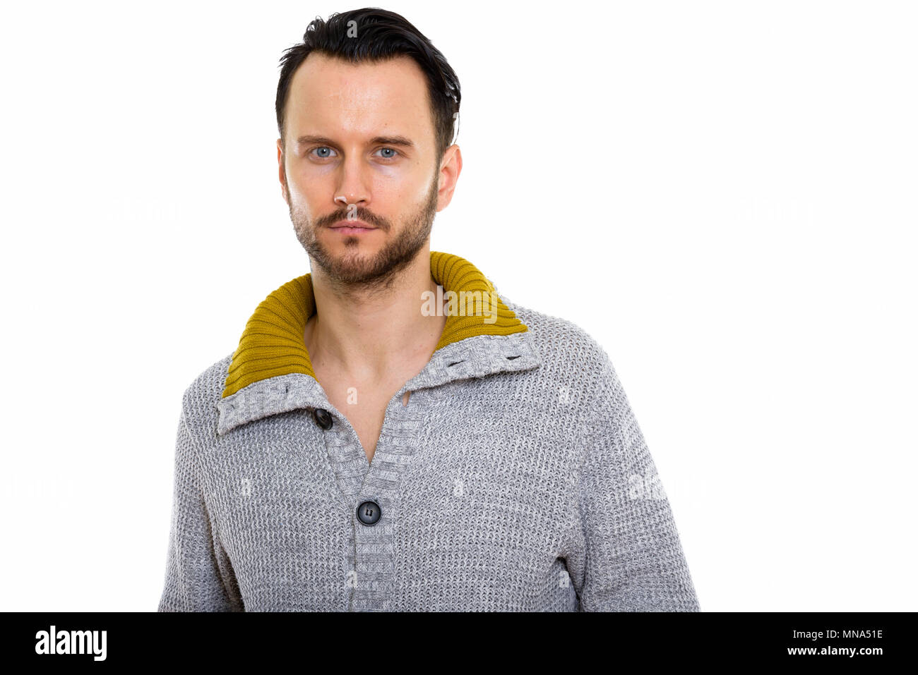 Die Jungen gut aussehenden bärtigen Mann Stockfoto