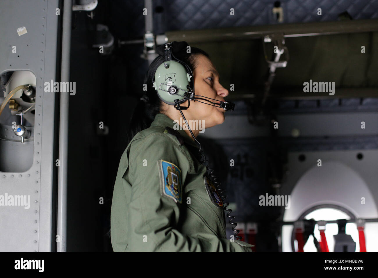 MIHAIL KOGALNICENU, Rumänien - 27. April: Alenia C 2-27 J Spartan Militärflugzeuge Besatzungsmitglied, Freitag, 27. April 2018, in Mihail Kogalniceanu militärische Stockfoto