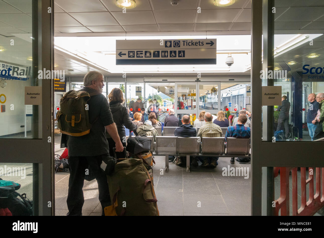 Bahnhof Wartezimmer in Fort William, Schottland, Großbritannien Stockfoto