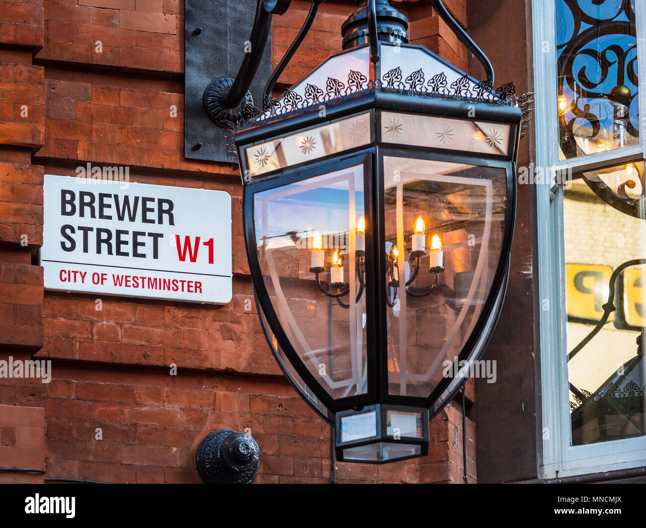 Soho Straßenschilder Serie - Brewer Street, London Soho Straßenschilder Stockfoto