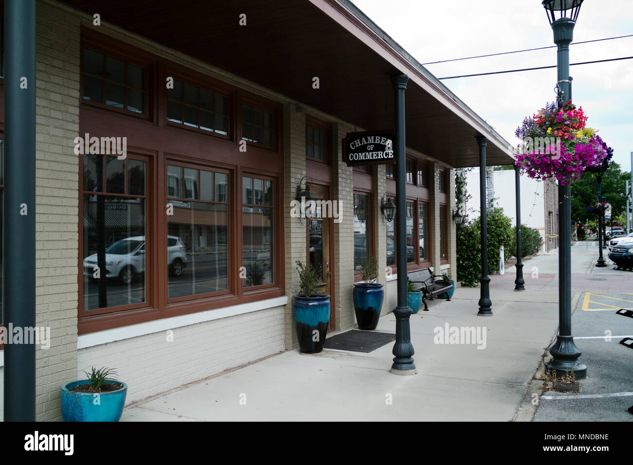 Handelskammer storefront in Ortsmitte Foley, Alabama, USA. Stockfoto
