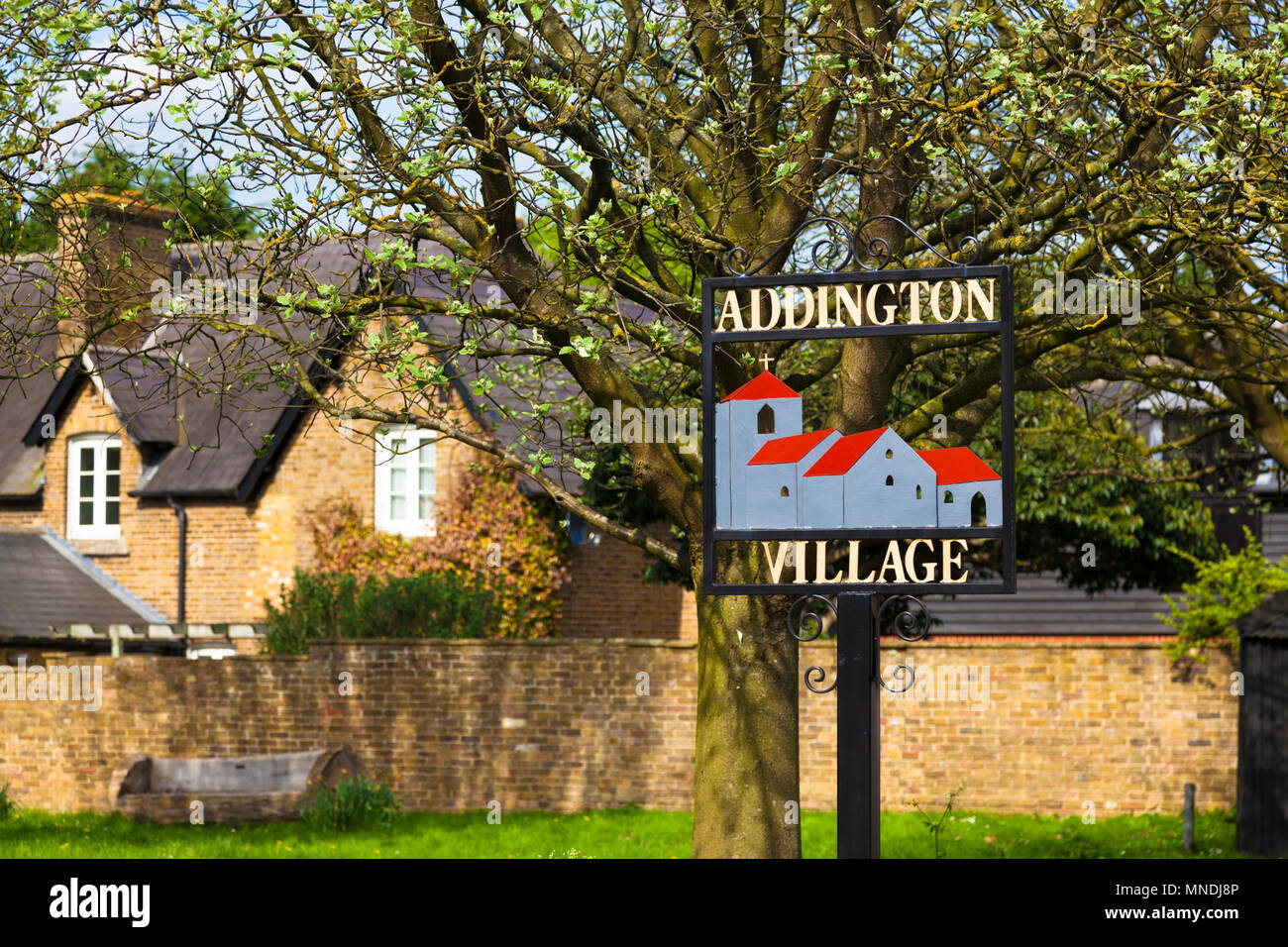 Ortsschild, Addington Dorf in South East London, London Borough von Croydon, Großbritannien Stockfoto