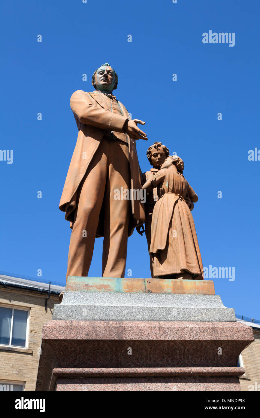 Statue von Factory reformer Richard Oastler, Bradford, West Yorkshire Stockfoto