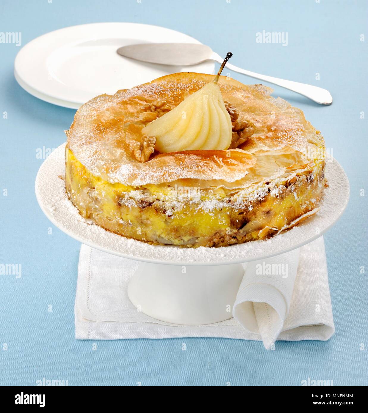 Pear tart mit knusprigem Blätterteig Stockfoto