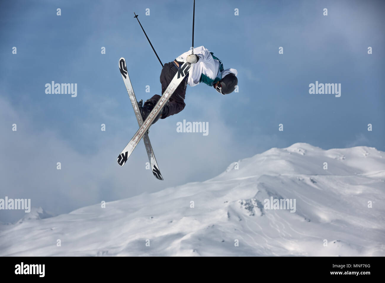 Slopestyle-Skiing Stockfoto