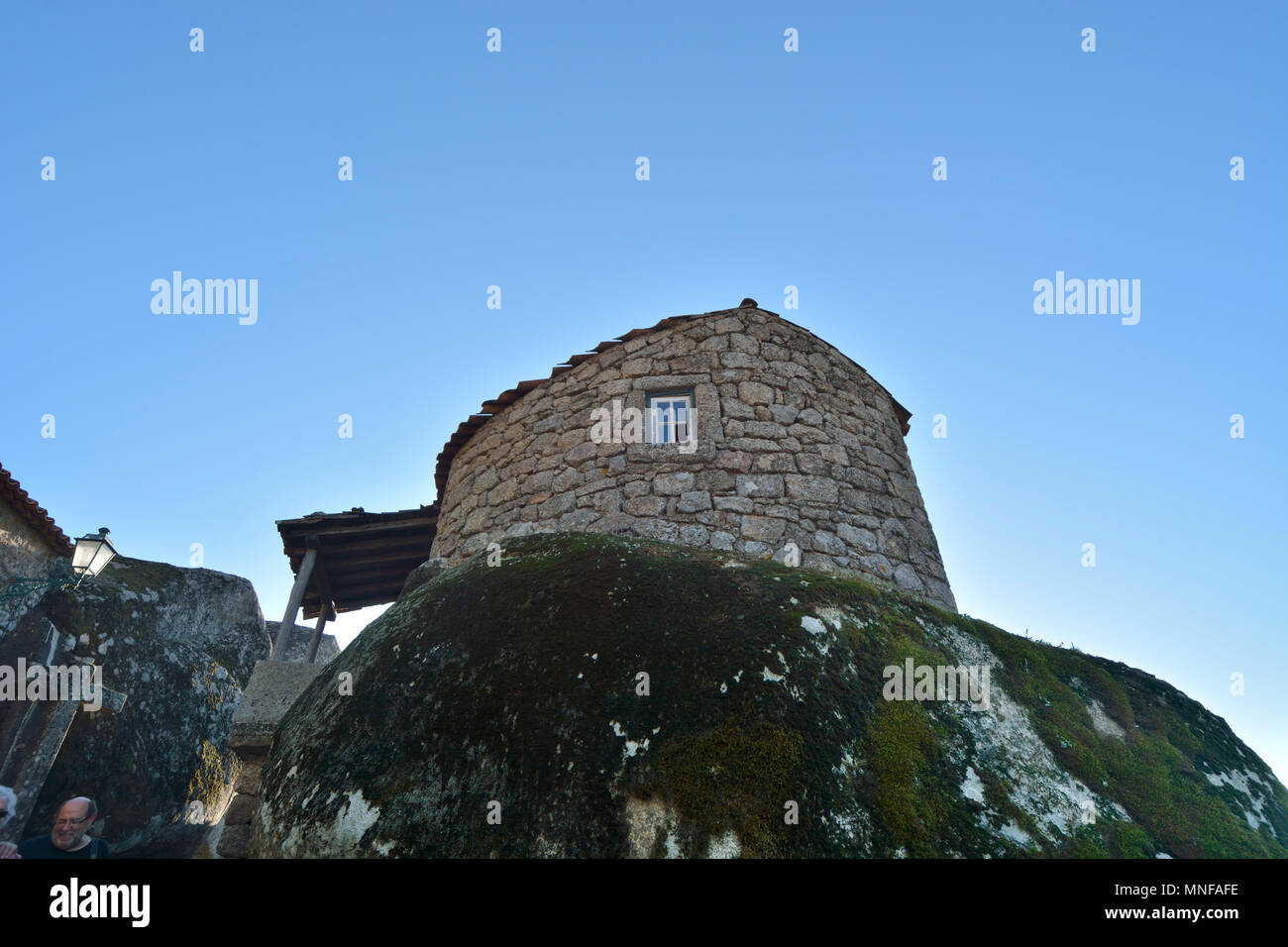 Ein Rock-Haus in der mittelalterlichen und historischen Dorf von Monsanto. Portugal Stockfoto