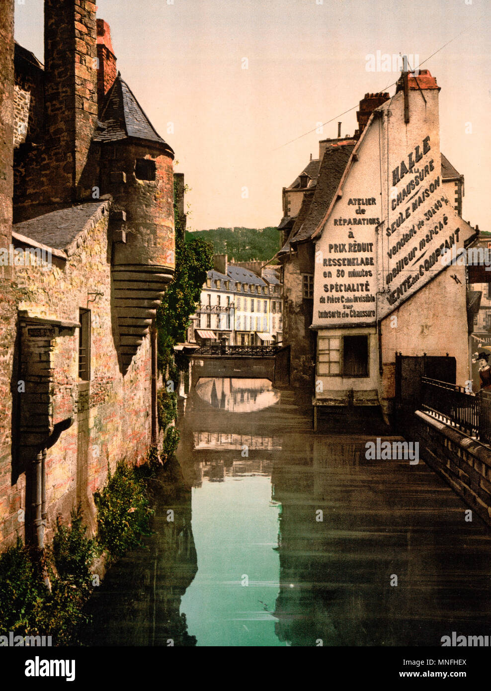 Die fußgängerbrücke von Steir, Quimper, Frankreich, um 1900 Stockfoto