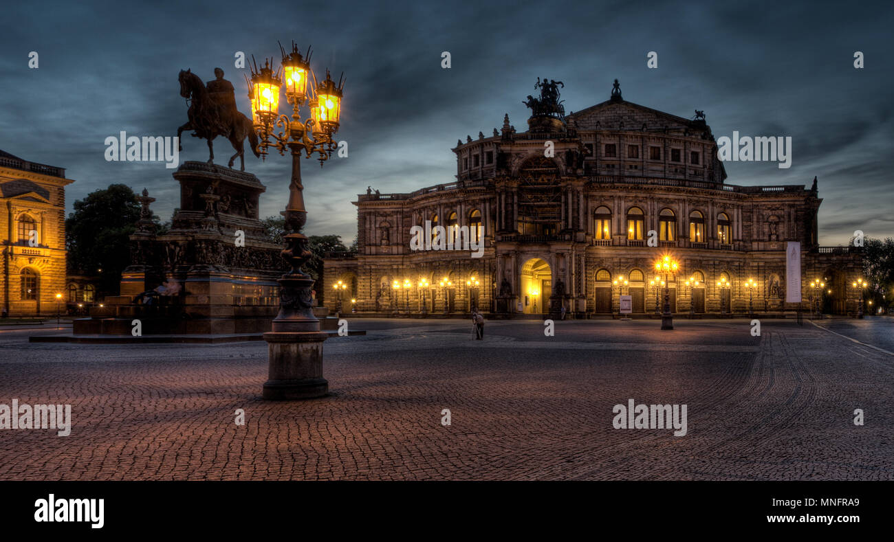 Dresden - Semperoper Stockfoto