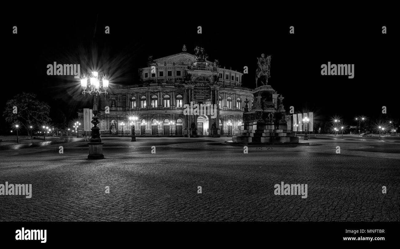 Dresden - Semperoper Stockfoto