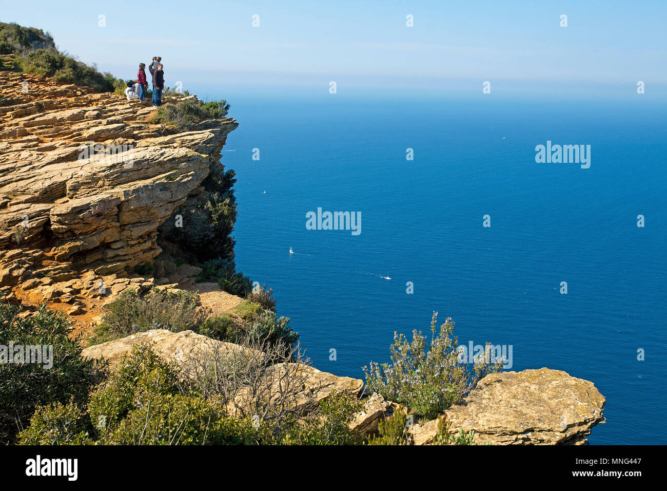 Blick von der Corniche des Crêtes auf dem Mittelmeer, Cassis, Bouches-du-Rhône, Côte d'Azur, Südfrankreich, Frankreich, Europa Stockfoto