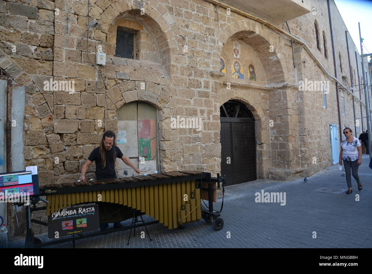 Ein morgendlicher Ausflug in die südliche Wanderung in Tel Aviv. Die Einführung ist vor allem in der Jaffa-Gegend und auf dem Weg findet neben Landschaften zum Meer als auch Stockfoto