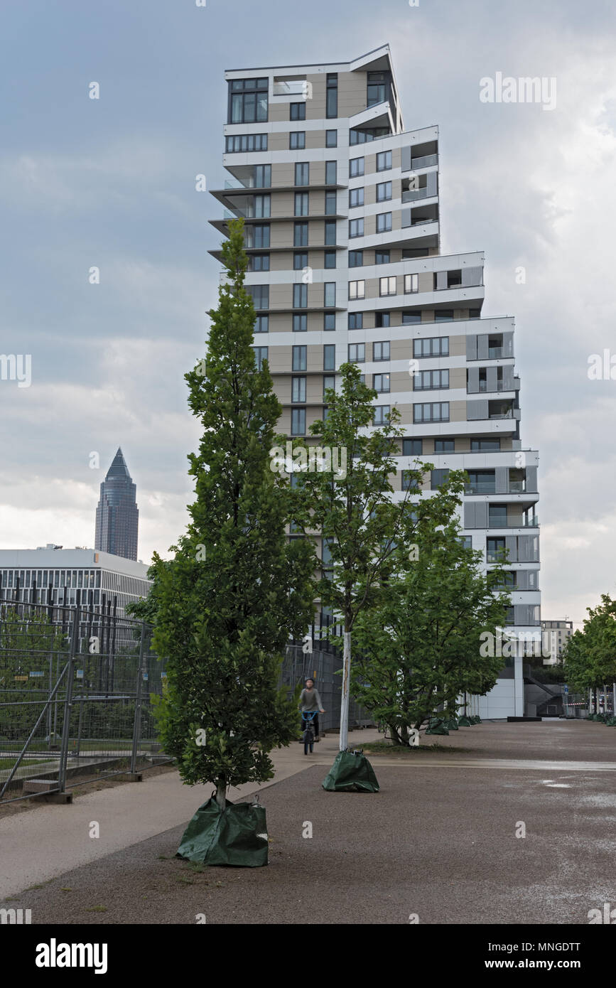 Wohnhaus in einem neuen Stadtteil Europaviertel, Frankfurt am Main, Deutschland Stockfoto