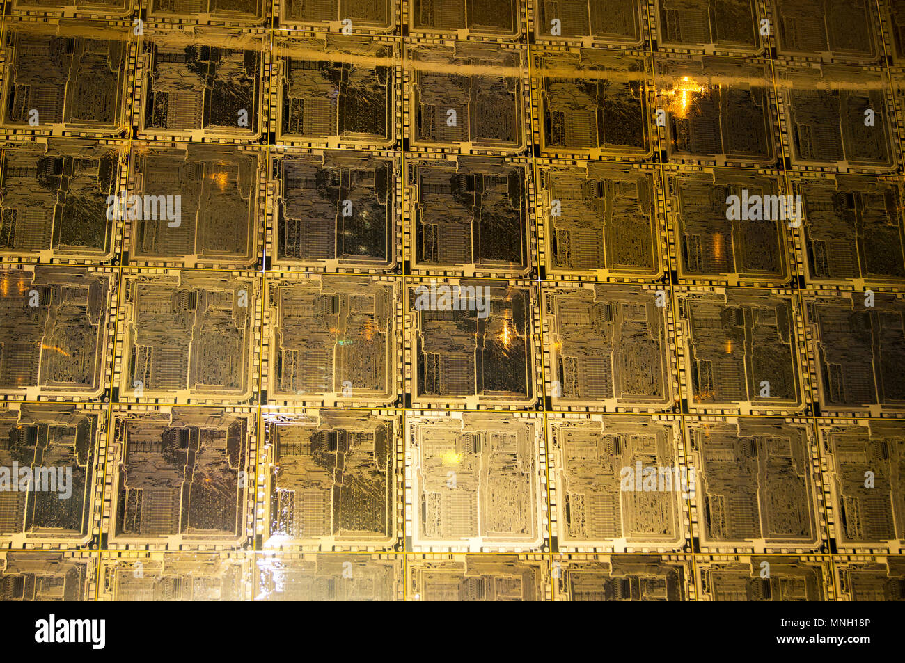 Eine große grafische Anzeige der elektronische gedruckte Schaltungen an der China Museum für Wissenschaft und Technologie in Peking, China. Stockfoto