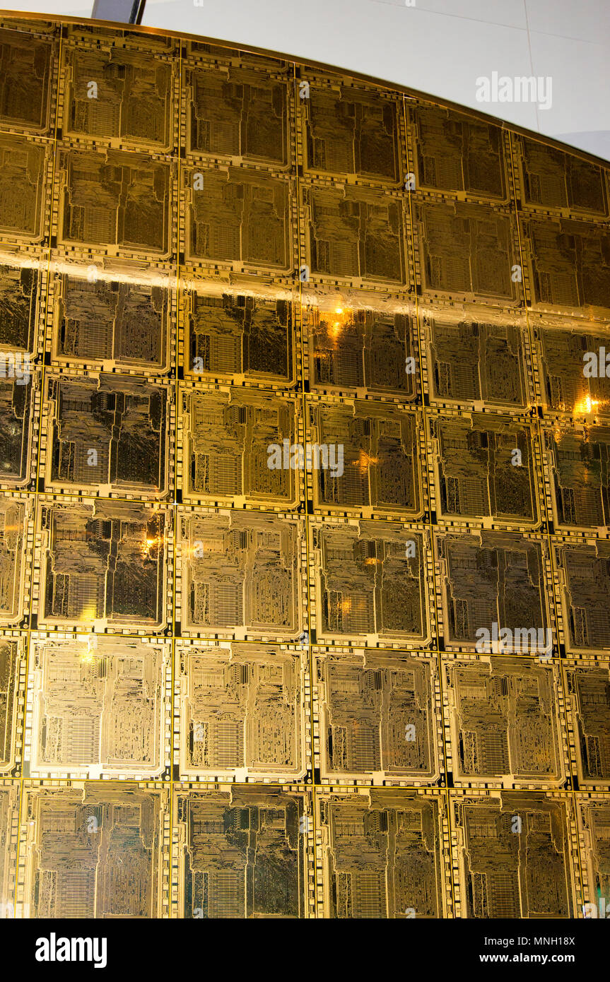 Eine große grafische Anzeige der elektronische gedruckte Schaltungen an der China Museum für Wissenschaft und Technologie in Peking, China. Stockfoto