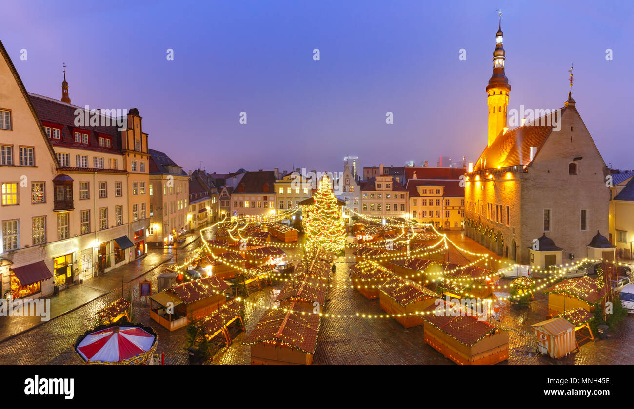 Weihnachtsmarkt in Tallinn, Estland Stockfoto