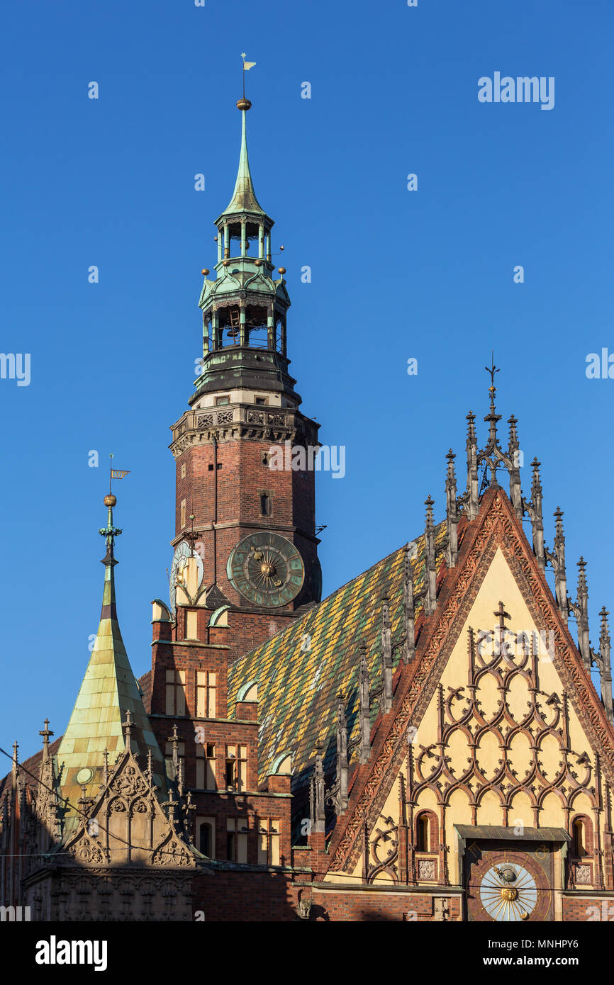 Altes Rathaus auf dem Marktplatz in Wroclaw, Polen Stockfoto Altes Rathaus auf dem Marktplatz in Wroclaw, Polen Stockfoto