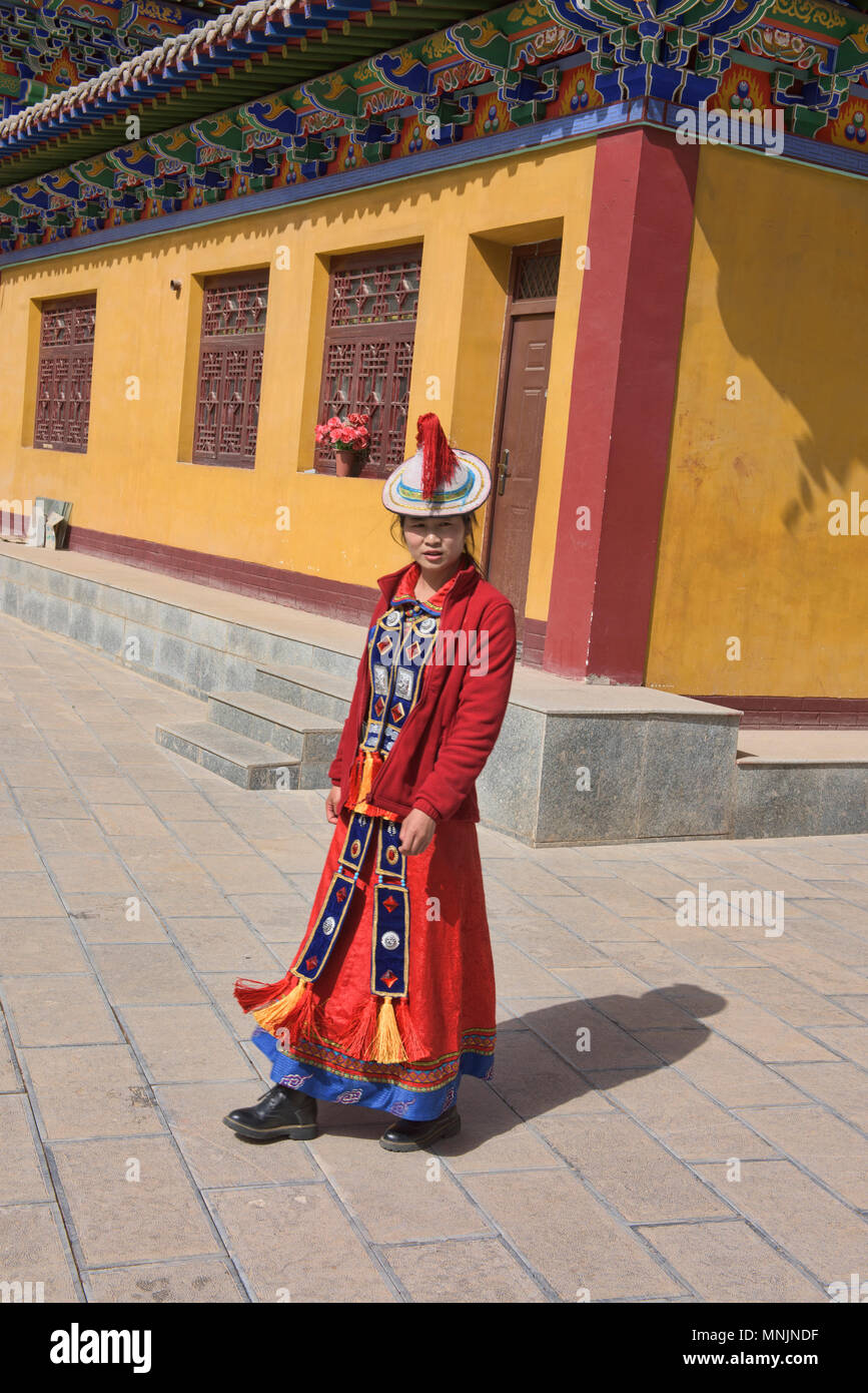 Traditionelle Kleidung der Yugur ethnische Minderheit, Mati Si, Gansu, China Stockfoto