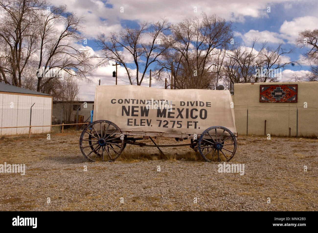 Ein planwagen Gibt den Standort der Continental Divide in New Mexico, USA Stockfoto