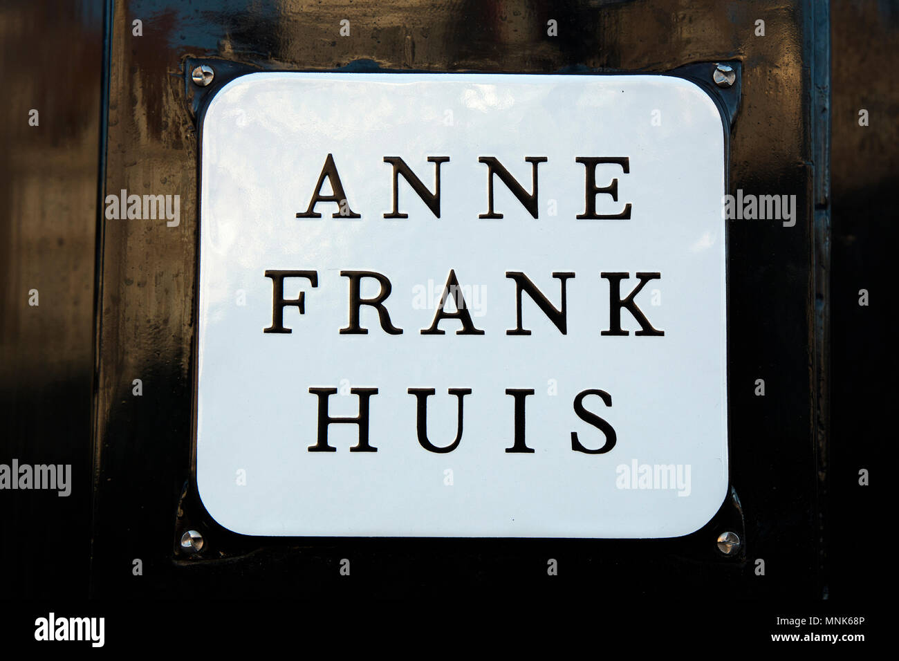 Amsterdam, Niederlande - 7. Januar 2018: Schild auf das Anne Frank Haus in Amsterdam. Stockfoto