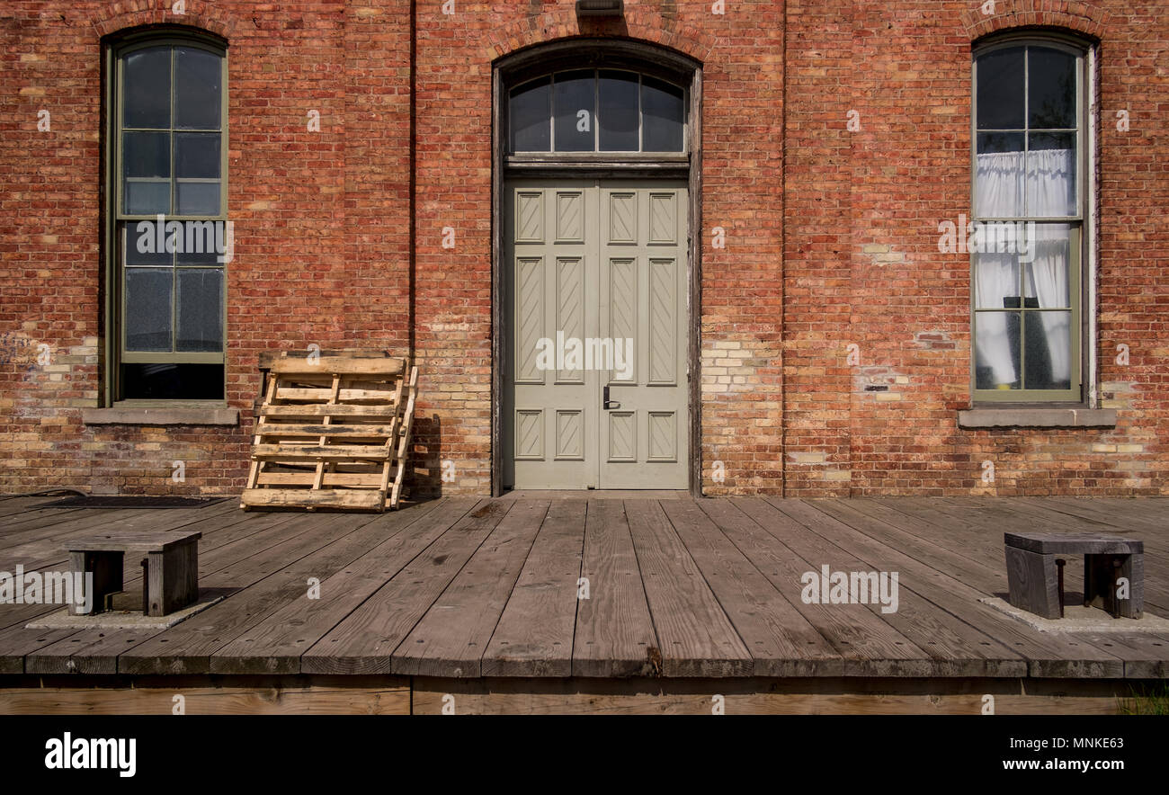 Der ehemalige Michigan Central Rail Road Anwesen in St. Thomas, Ontario, Kanada, darunter das der Werkstatt und die CASO-Station. Stockfoto