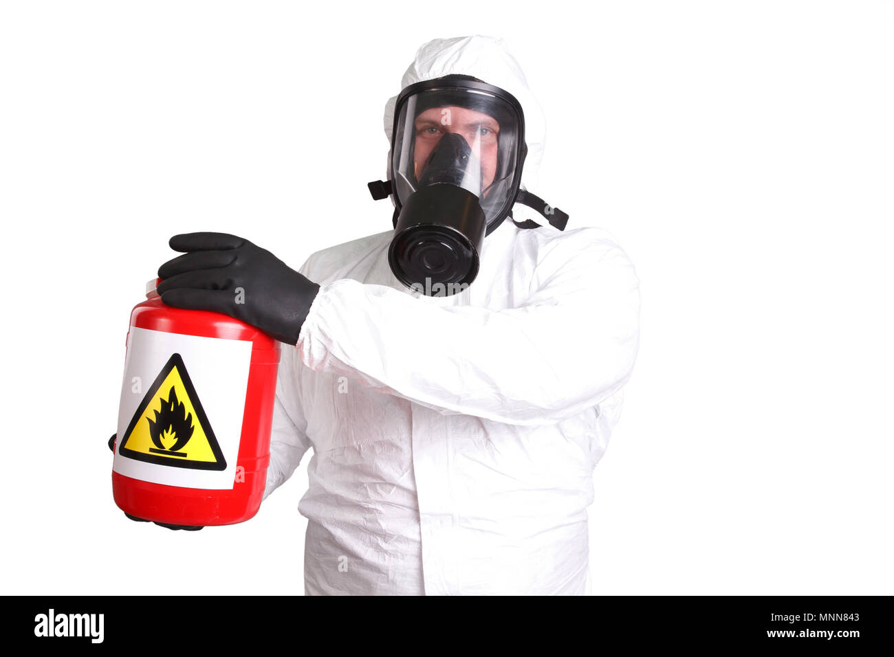 Mann im Anzug von chemischen Schutz isoliert auf weißem Stockfoto