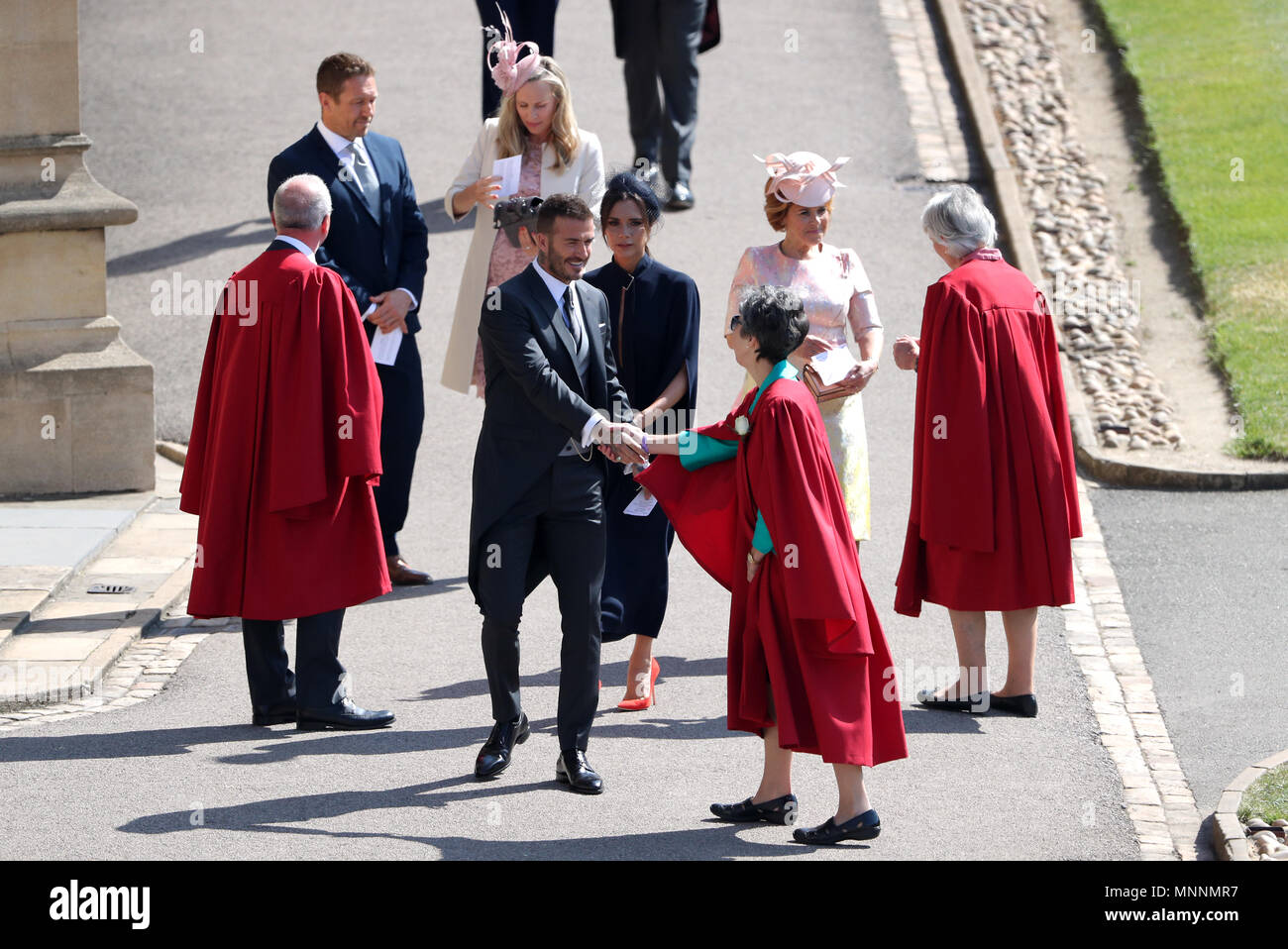 David und Victoria Beckham kommen für die Hochzeit von Prinz Harry und Meghan Markle im Schloss Windsor. Stockfoto