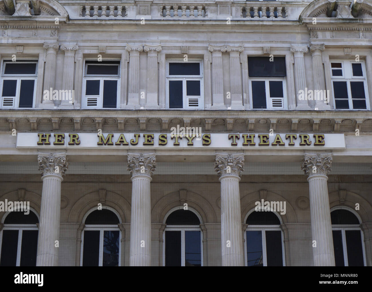 LONDON - 18. MAI 2018: Her Majesty's Theatre, das erfolgreiche Musical Das Phantom der Oper im Her Majesty's Theatre im Londoner West End gespielt. Stockfoto