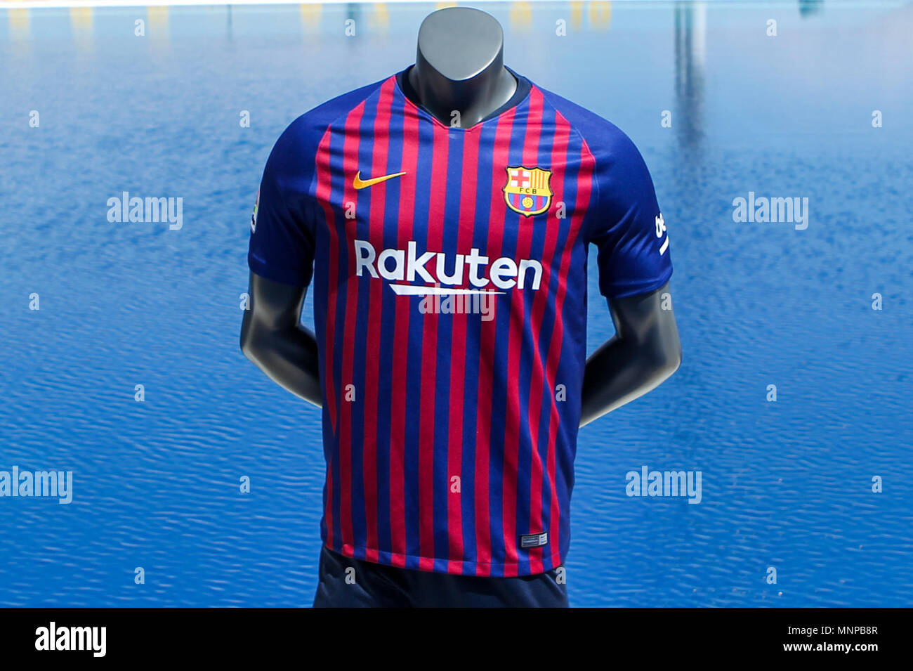 Piscines de Montjuic, Barcelona, Spanien, 19. Mai 2018. FC Barcelona Kit Start für die Saison 2018-2019; Neue FC Barcelona Trikot für die Saison 2018-19 Quelle: Aktion Plus Sport Bilder/Alamy Live News Credit: Aktion Plus Sport Bilder/Alamy leben Nachrichten Stockfoto