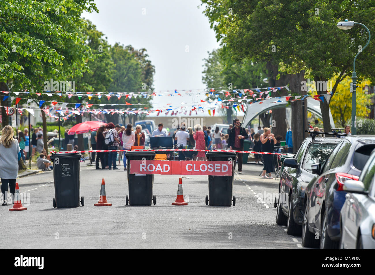 Brighton UK Mai 2018 19 - Bewohner von St Leonards Straße in Hove genießen ihre straßenfest die königliche Hochzeit zwischen Prinz Harry und Meghan Markle heute: Simon Dack/Alamy Leben Nachrichten zu feiern. Stockfoto