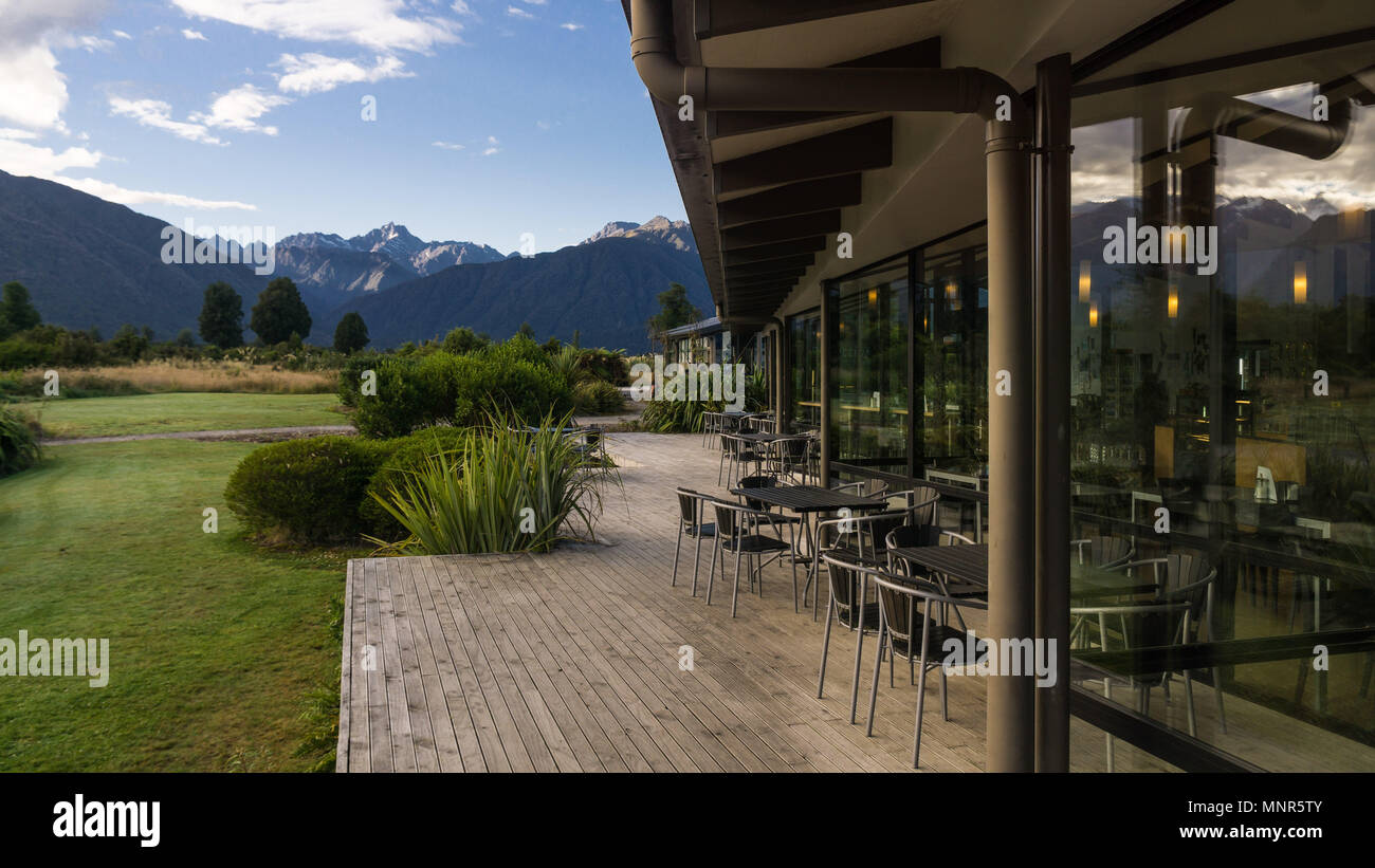 Die ReflectioNZ Cafe und Galerie in der Nähe von Lake Matheson, NZ Stockfoto