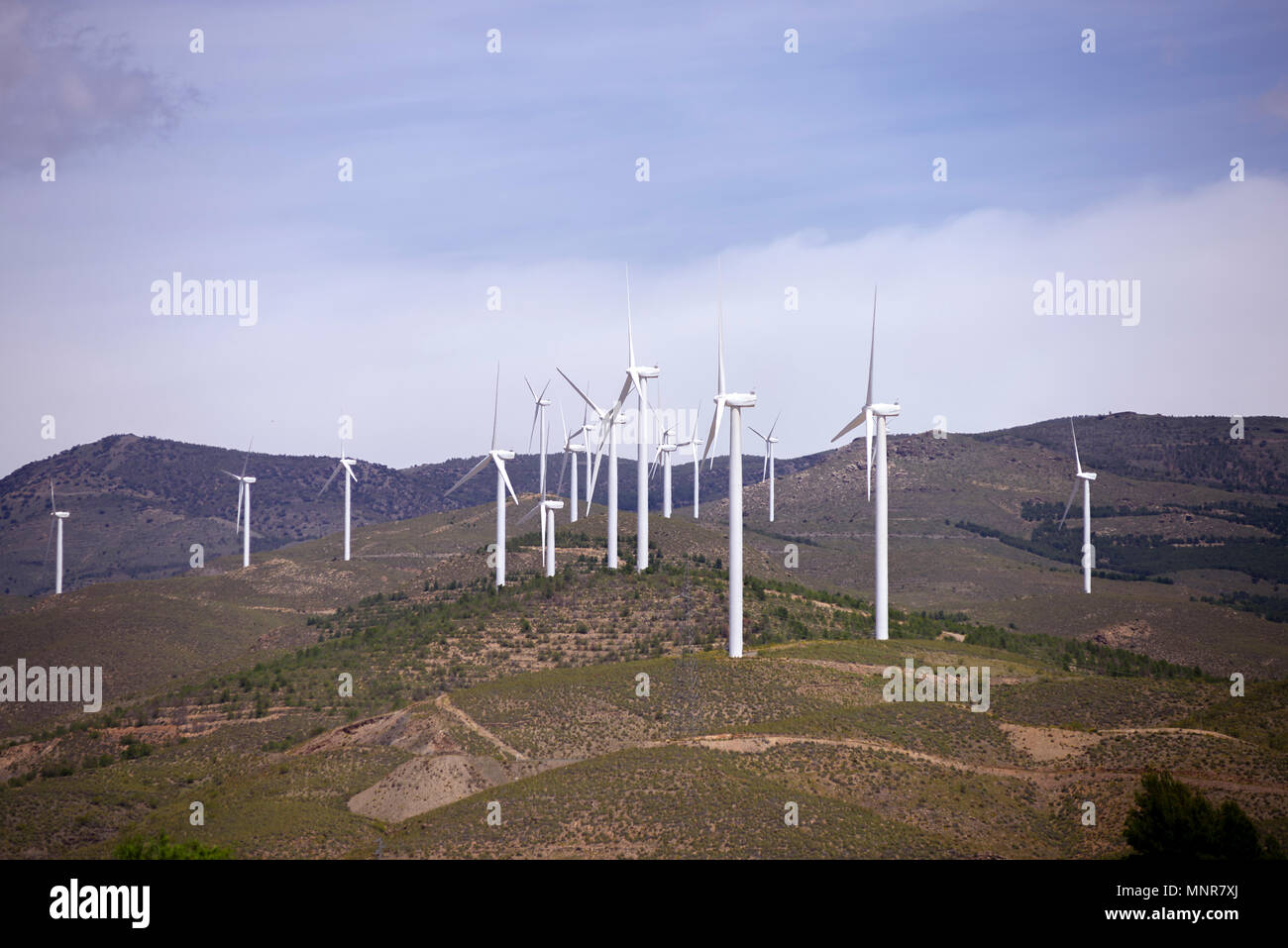 Alternative Energien, die in nicht ankommen - umweltschädliche Wege, aber, die Auswirkungen auf die natürlichen Anblick der Landschaft Stockfoto