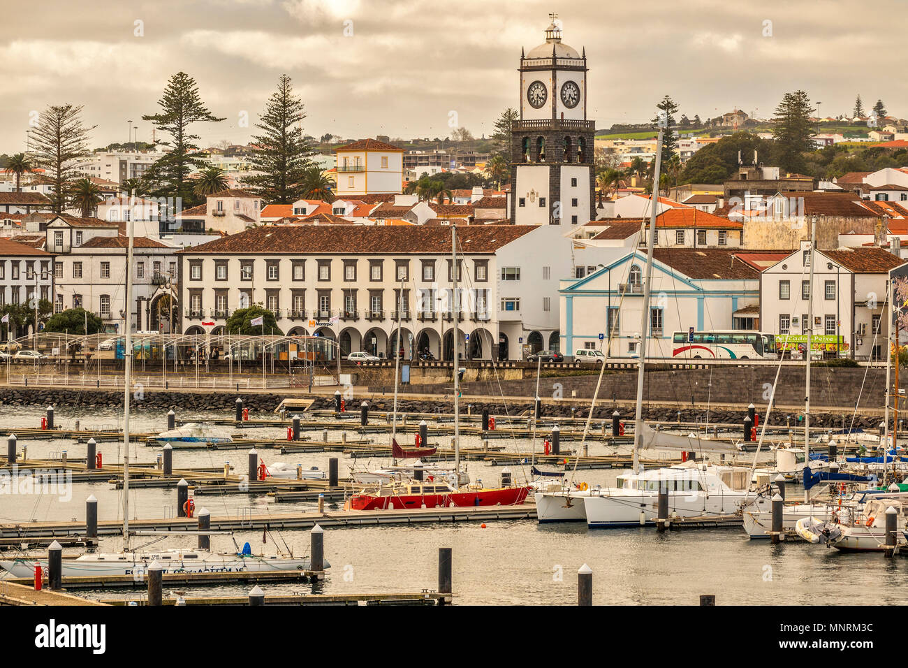 Hafen von Ponta Delgada, Sao Miguel, Azoren, Portugal Stockfoto