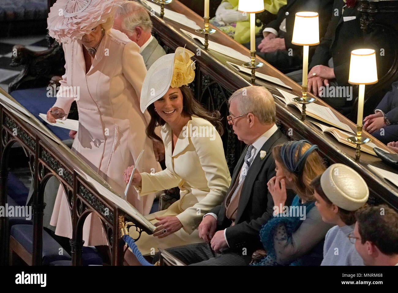 Wahrend Der Hochzeit Von Prinz Harry Und Meghan Markle Links Nach Rechts Wales Die Herzogin Cornwall Cambridge Herzog York Prinzessin Beatrice 