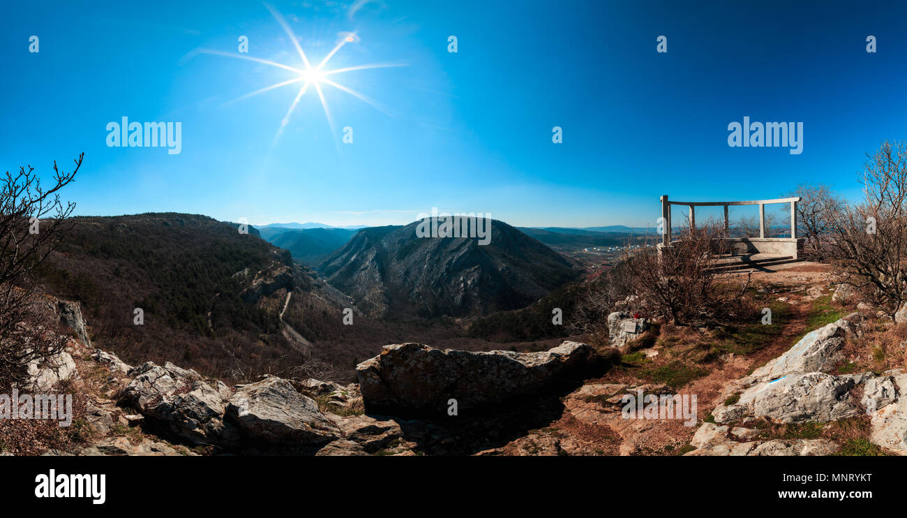 Der Val Rosandra, einem schönen Tal in der Nähe der Stadt Triest in ein Frühling Morgen Stockfoto