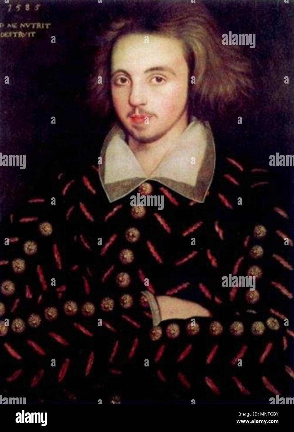 Unbekannte 21-jährige Mann, Christopher Marlowe. Ein Porträt, angeblich von Christopher Marlowe. Es gibt in der Tat keinen Beweis, dass die anonyme sitter Marlowe ist, aber die Hinweise, die in diese Richtung. Marlowe war 21 Jahre alt, im Jahr 1585, als das Bild gemacht wurde. Er war auch der einzige 21-jährige Student an Fronleichnam, wo das Gemälde später gefunden wurde.[1]. 1585. 1018 Portrait von Christopher Marlowe Stockfoto