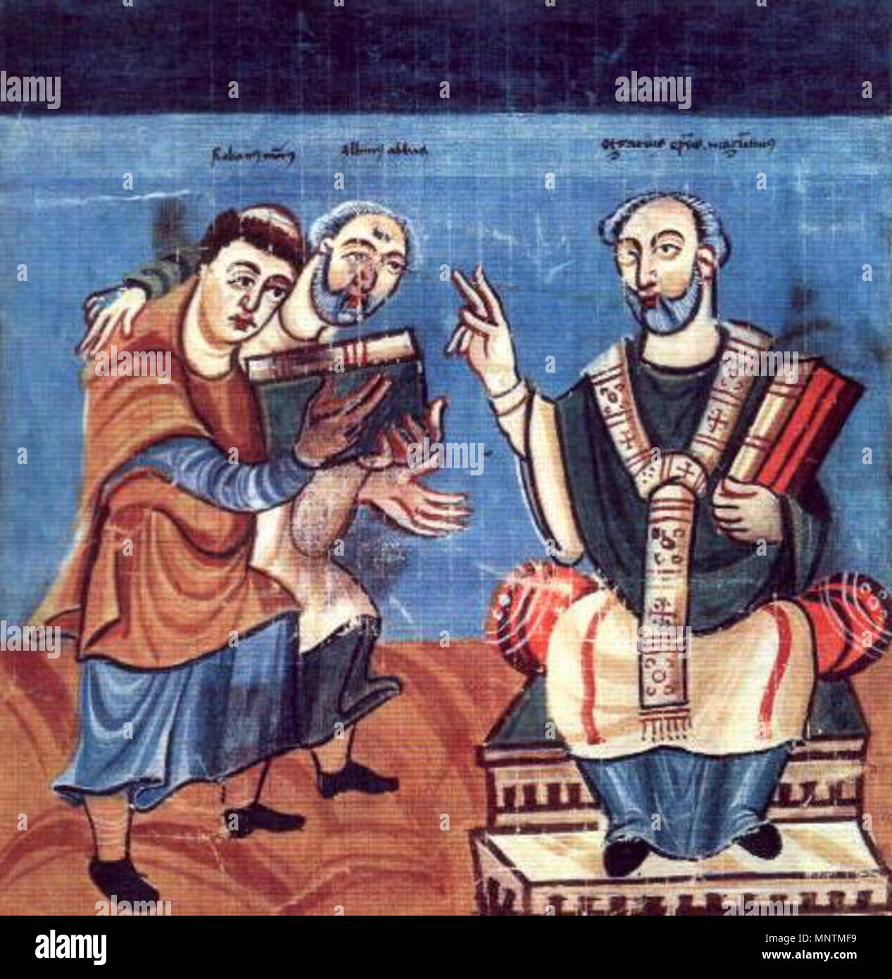 . English: Hrabanus Maurus, von Alcuin empfohlen, übergibt sein Werk dem Erzbischof Otgar von Mainz, Englisch: Raban Maur (links), unterstützt durch die Alcuin (Mitte), widmet seine Arbeit an den Erzbischof Otgar von Mainz (Rechts) Español: rabano Mauro apoyado por Alcuino ofrece una Obra eine Otgar de Maguncia; Alcuino de York Français: Rabanus Maurus (à Gauche), soutenu par Alcuin (au Milieu), Présente son travail à Otgar von Mainz (à Droite) Italiano: Rabano, Sinistra, presenta I SUOI lavori ein otgar di Magonza. . Fulda 1037 Raban-Maur Alcuin Otgar Stockfoto