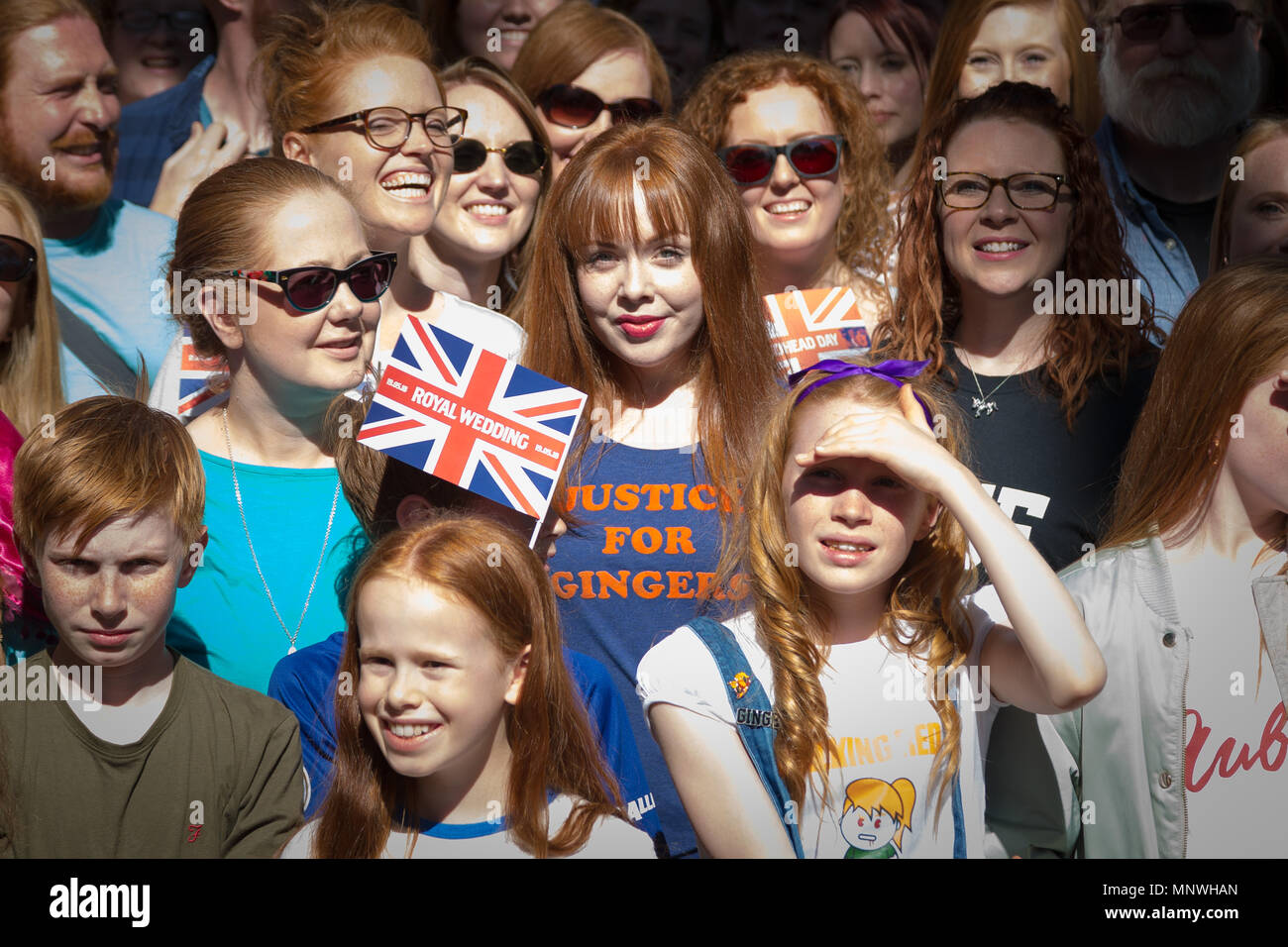 London, Großbritannien. 19. Mai 2018. Redhead Tag UK im Norden von London. Die jährliche Veranstaltung sieht Hunderte von 'Gingers' aus der ganzen Welt zur Feier des roten Haare. Credit: Guy Corbishley/Alamy leben Nachrichten Stockfoto