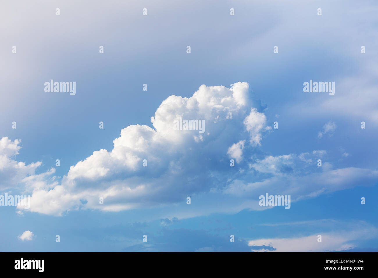 Wolken über Burlington, Iowa Stockfoto