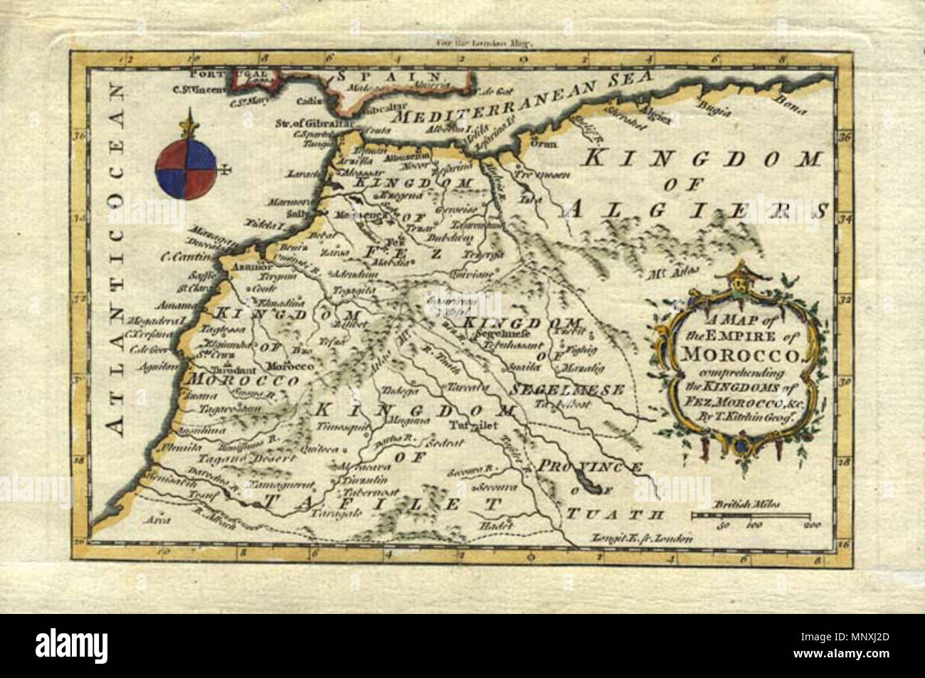 . Englisch: Karte des Reiches von Marokko, 18. "Eine Karte des Reiches von Marokko zu begreifen, die Königreiche von Fes, Marokko, etc. Von T.Kitchin. Geogr." London. 1760. Gefärbt. 4¼x7. Die Karte zeigt die Königreiche von Marokko, Fes, Tafillet und Segelmese, Städte, Häfen und Siedlungen. Sucht die Straße von Gibraltar und das Mittelmeer und die südlichen Küsten von Spanien und Portugal. Mit einem bunten Windrose und eine dekorative Titel Kartusche mit Blättern, Blüten und Blättern im unteren rechten. In der Londoner Zeitschrift im Jahre 1760 veröffentlicht wurde es von Thomas Kitchin ein eingraviert Stockfoto