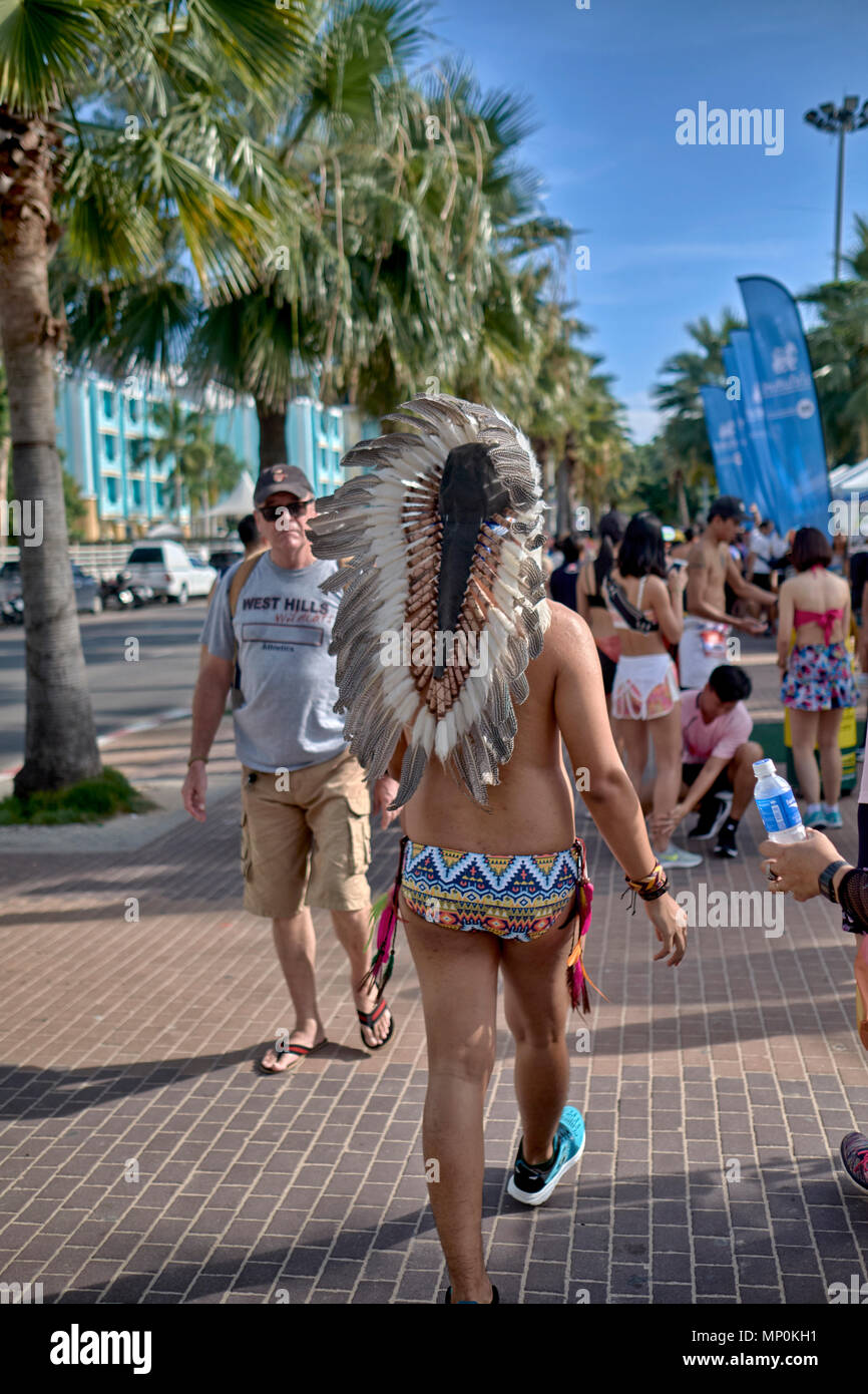 Fun Run und bunte Konkurrenten, Pattaya, Thailand, 2018 Stockfoto
