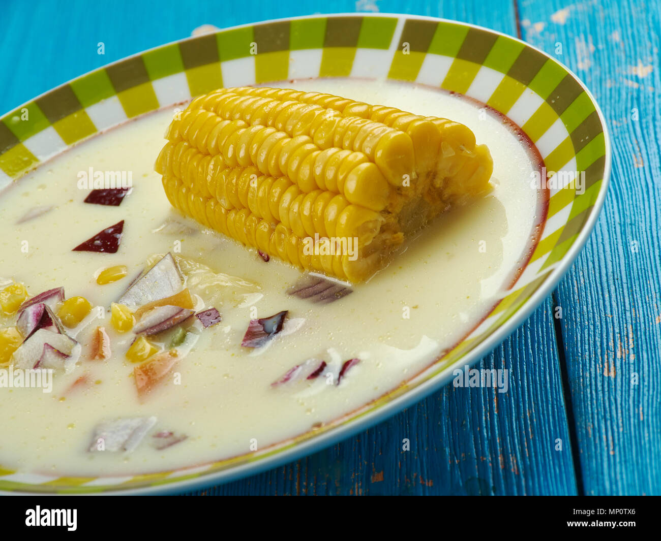 Die jamaikanische Maissuppe - Karibische Styler Suppe Nahaufnahme Stockfoto