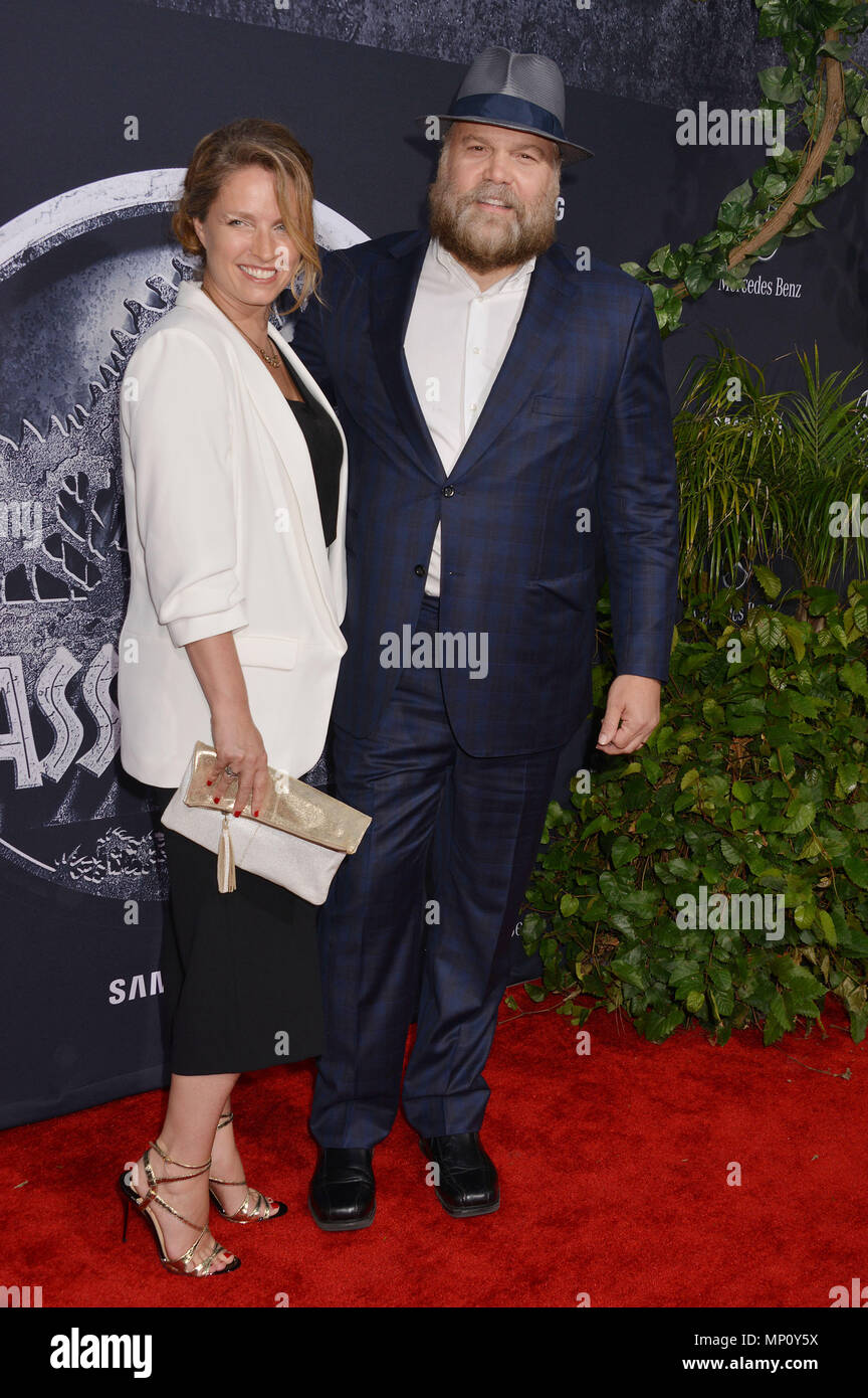 Vincent d Onofrio und Frau 079 an der Jurassic Weltpremiere auf der Hollywood und Highland, Dolby Theater in Los Angeles. Juni 9, 2015. a Vincent d Onofrio und Frau 079 - - - - - - - - - - - - - Red Carpet Event, Vertikal, USA, Filmindustrie, Prominente, Fotografie, Bestof, Kunst, Kultur und Unterhaltung, Topix Prominente Fashion/Vertikal, Besten, Event in Hollywood Leben - Kalifornien, Roter Teppich und backstage, USA, Film, Stars, Film Stars, TV Stars, Musik, Promis, Fotografie, Bestof, Kunst, Kultur und Unterhaltung, Topix, Vertikal, Familie vom Jahr, Stockfoto Vincent d Onofrio und Frau 079 an der Jurassic Weltpremiere auf der Hollywood und Highland, Dolby Theater in Los Angeles. Juni 9, 2015. a Vincent d Onofrio und Frau 079 - - - - - - - - - - - - - Red Carpet Event, Vertikal, USA, Filmindustrie, Prominente, Fotografie, Bestof, Kunst, Kultur und Unterhaltung, Topix Prominente Fashion/Vertikal, Besten, Event in Hollywood Leben - Kalifornien, Roter Teppich und backstage, USA, Film, Stars, Film Stars, TV Stars, Musik, Promis, Fotografie, Bestof, Kunst, Kultur und Unterhaltung, Topix, Vertikal, Familie vom Jahr, Stockfoto