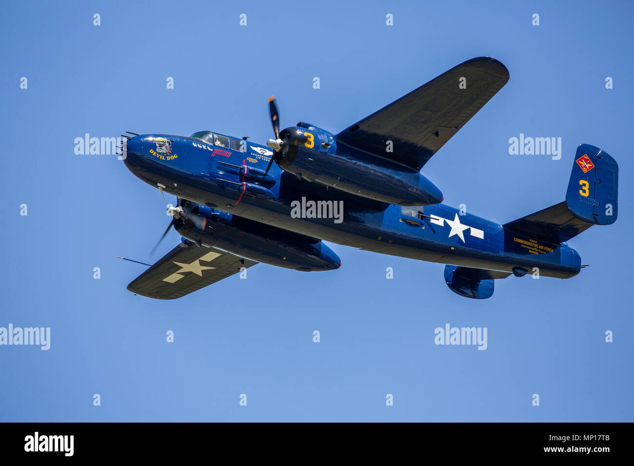 B-25 Bomber im Central Texas Airshow Stockfoto