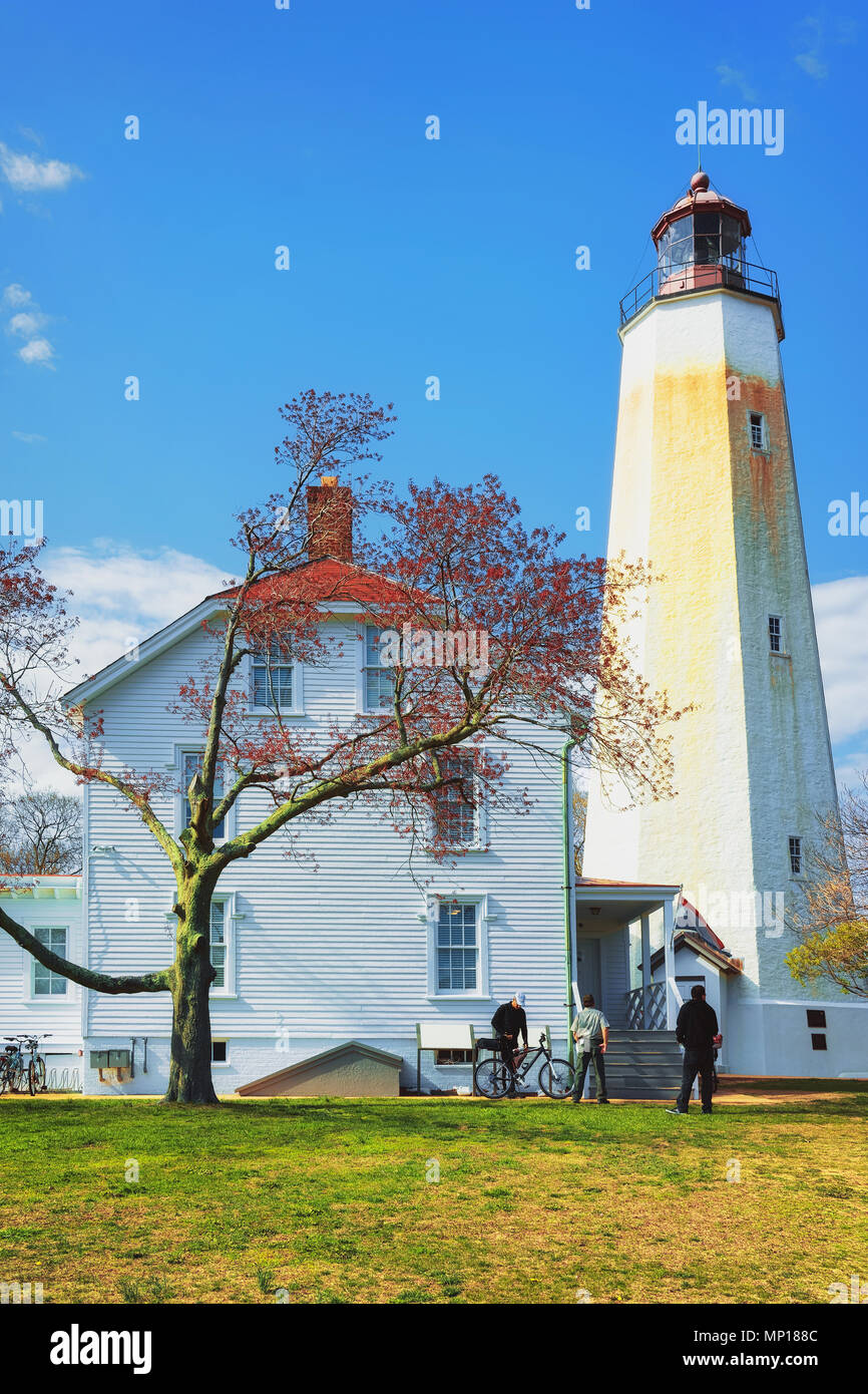Sandy Hook Light House Tower. Es ist der älteste Leuchtturm noch funktioniert jetzt. Sandy Hook ist in den Hochländern in Monmouth County, New Jersey, USA. Stockfoto