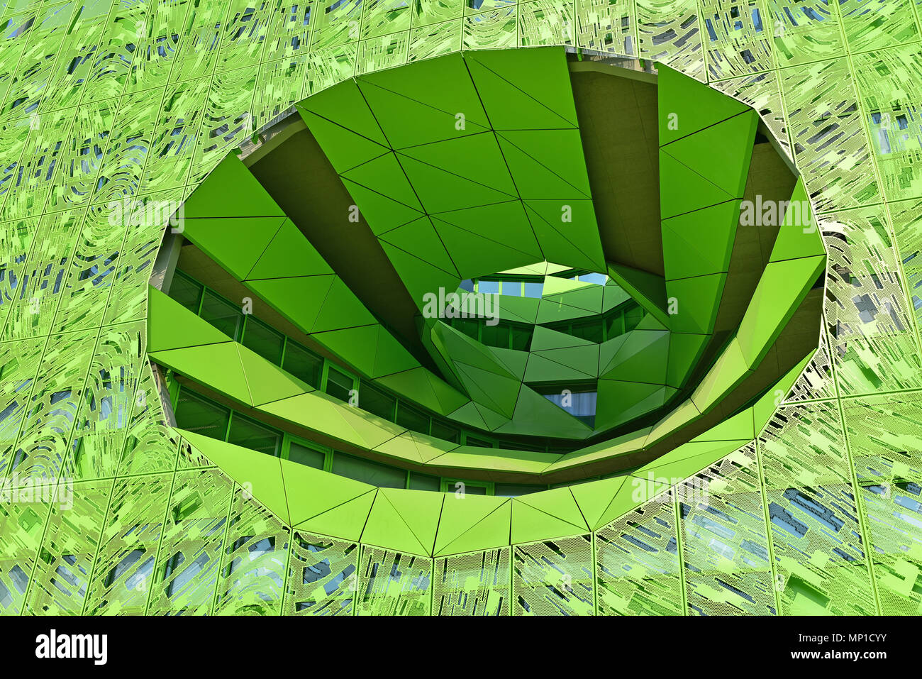 Detail der Grüne Würfel Gebäude (Euronews) von Jakob + Macfarlane, Lyon, Frankreich Stockfoto