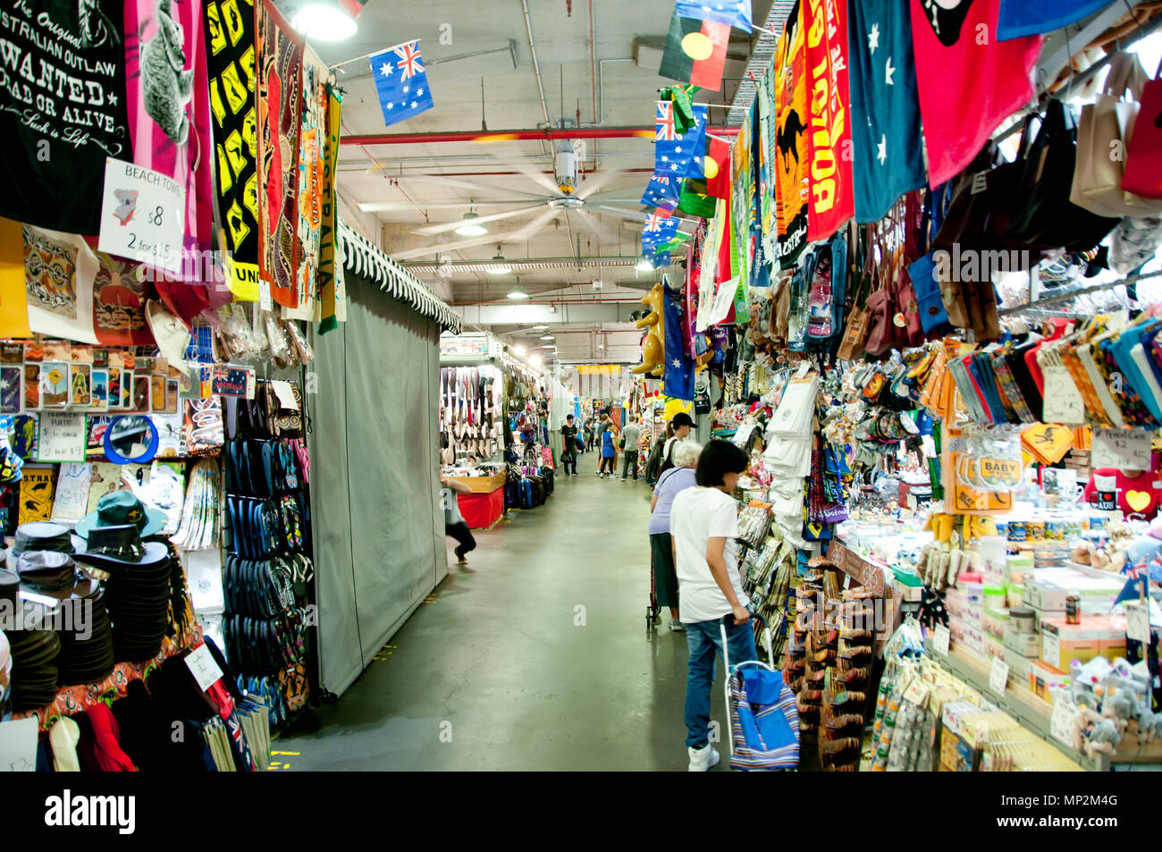 SYDNEY, AUSTRALIEN - 6. April 2018: Die berühmten Paddy Markt spezialisiert auf importierte Kleidung & Geschenkartikel Stockfoto