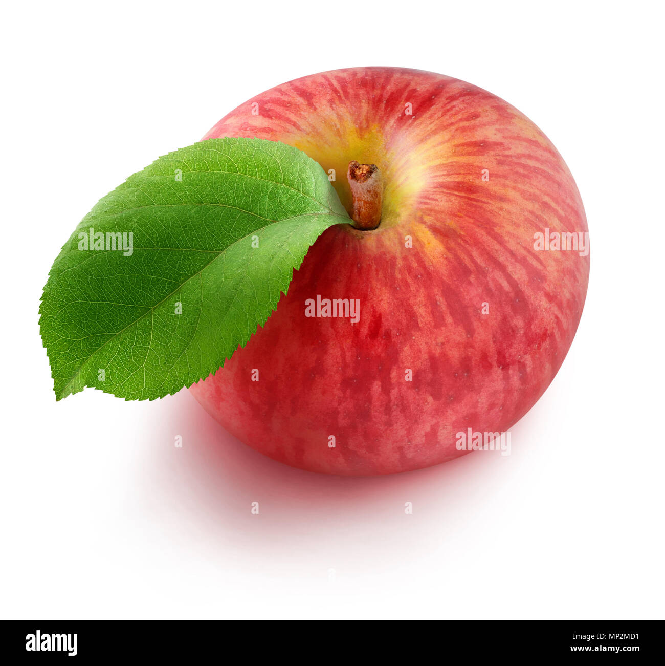 Isolierte Apple. Ein roter Apfel mit einem Blatt, Ansicht von oben, auf weißem Hintergrund mit Freistellungspfad isoliert Stockfoto